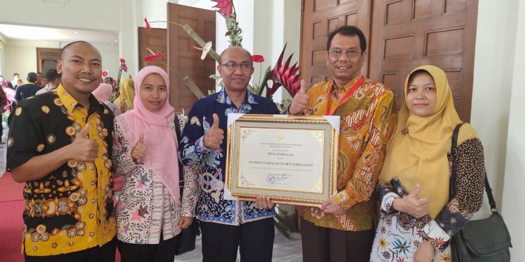 Peduli HAM Pemkab Indramayu Diganjar Penghargaan