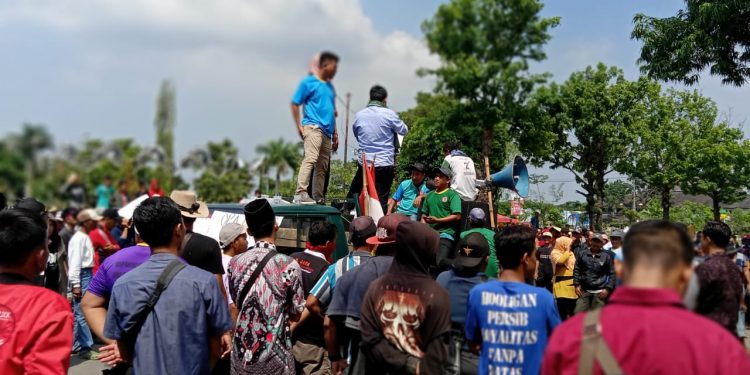 Aliansi Rakyat Bersatu Kecewa Berat Jawaban Bupati Soal Atasi Limbah Beracun Tidak Jelas