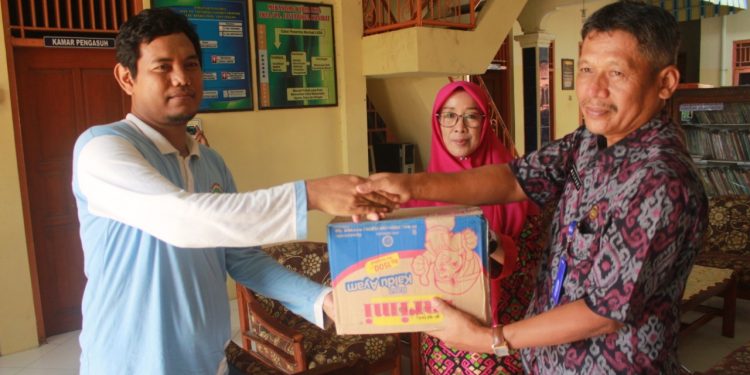 Hari Jadi Kabupaten Brebes, Panitia Serahkan Bantuan Sosial