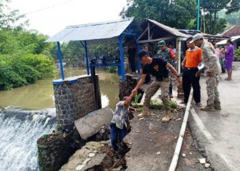 Talud Longsor Ancam Irigasi Dukuh Purbanala Jatisawit