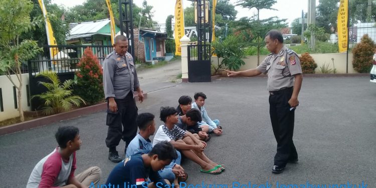 Terjaring Razia, 7 Pelajar Dibina Polsek Lemah Wungkuk