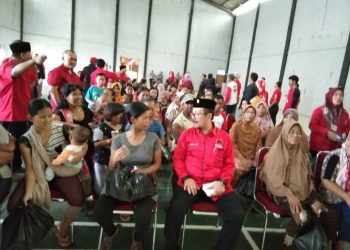 DPC PDIP Kabupaten Cirebon Gelar Acara Baksos