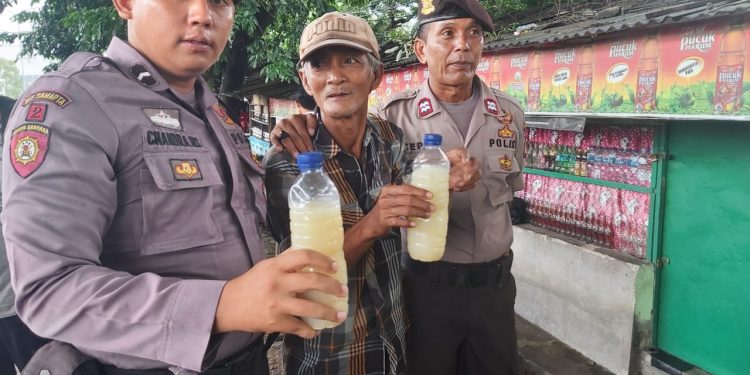 Satuan Sabhara Polres Cirebon Kota Razia Miras