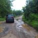 Jalan di Kecamatan Gantar Rusak dan Berlubang