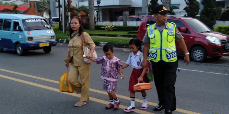 Kapolres Cirebon Kota, Instruksikan Jajaran Menggelar Gatur Pagi