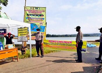 Halau Kedatangan Pengunjung Dan Pemancing Mania, Warga Portal Seluruh Akses Jalan Menuju Setu Sedong