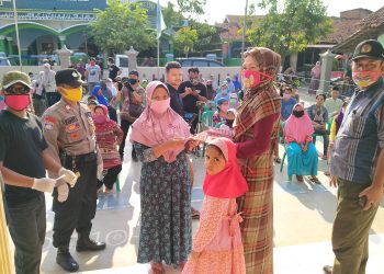 Ramadhan Berkah, Karang Taruna Bina Karya Desa Tegalkarang Gandeng Warga Santuni Yatim-Piatu dan Dhu’afa