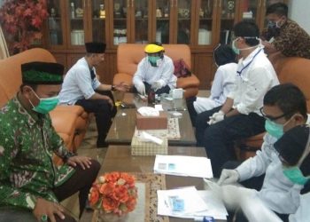 Cegah Penyebaran Covid-19, Anggota DPRD dan Setwan Indramayu Antusias Ikuti Rapid Test