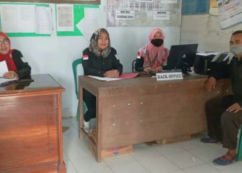 Puskesos Desa Sindangjawa  Kawal Penyaluran BST Dampak Covid-19