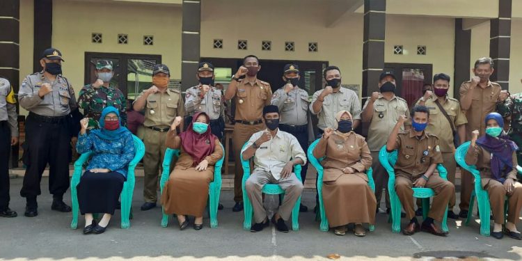 Desa Kebonturi Berkomitmen Untuk Menyukseskan Program Polri