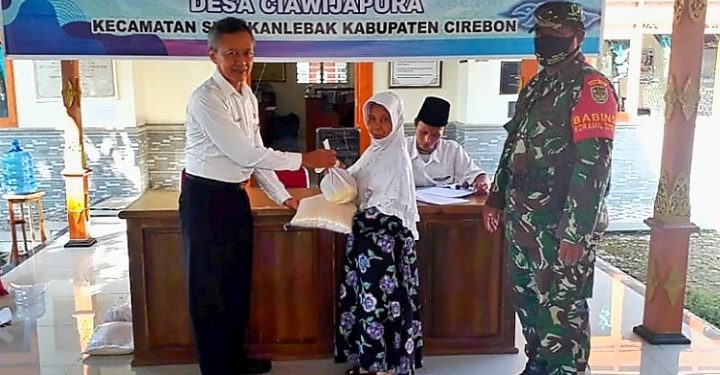 Hari ini, Pemdes Ciawi Japura Salurkan Program Santunan Anak Yatim dan Kaum Dhuafa