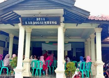 Sekdes Masih Aktif Sebagai Guru Sertifikasi, Warga Ancam Gruduk Kantor Desa Karangsembung