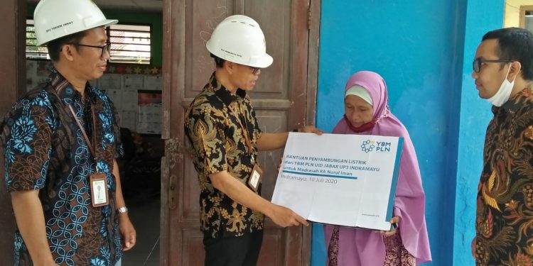 YBM PLN UID Jabar Peduli Pendidikan