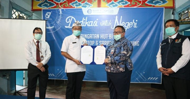 Peringati Hari Ulang Tahun Ke – 67 Bank Indonesia Berikan Bantuan Kepada SMP Negeri 15 Cirebon