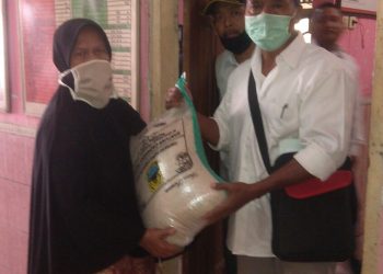 DESA ARJAWINANGUN SALURKAN BANTUAN KABUPATEN CIREBON TAHAP 2