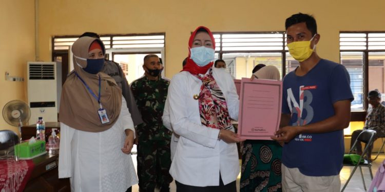 Bupati Kembali Salurkan Bantuan JPSE Tahap II