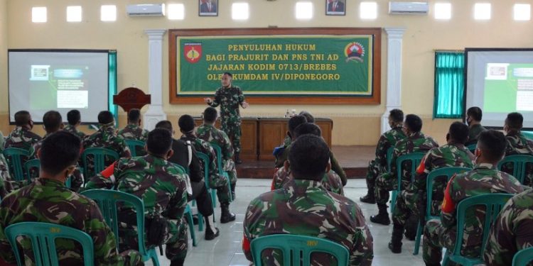Penyuluhan Hukum Kodam IV Diponegoro di Kodim Brebes