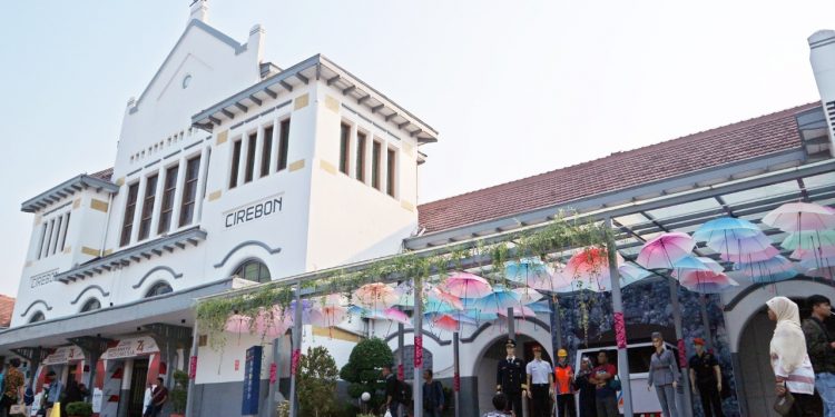 KAI Kembali Jalankan KA Argo Cheribon Mulai 14 Agustus 2020