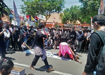 Buntut Pembatasan Peliputan, KPU Indramayu Versus KPUD