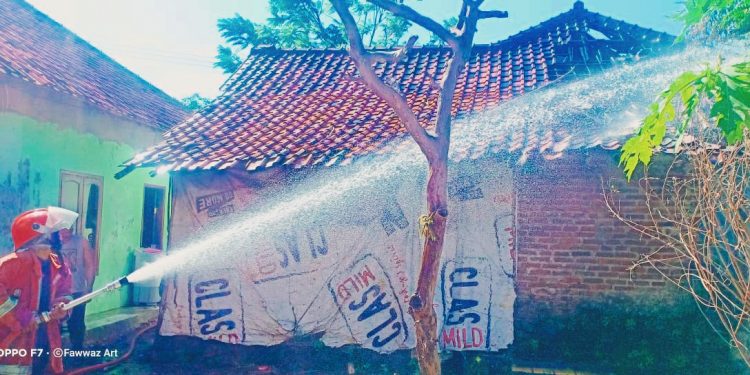 Pagi Hari, Warga Karangmangu Di Hebohkan Insiden Kebakaran