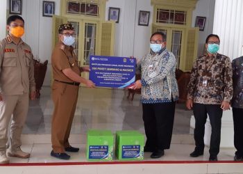 Pemkab Cirebon Terima Bantuan Sembako dan Masker dari Bank Indonesia