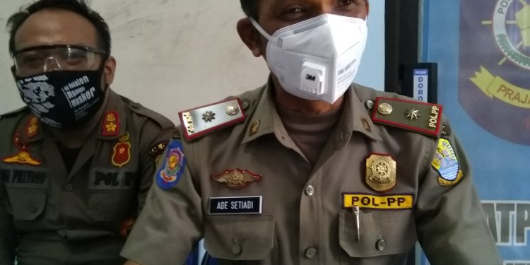 Tim Gabungan Sektor Area Publik Kabupaten Cirebon Gencar Razia Masker Dimalam Hari.
