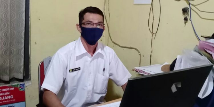 PEMDES CISAAT LAKSANAKAN GERAKAN SETENGAH MILIAR MASKER DAN MINTA MASYARAKAT PERKETAT PROTOKOL KESEHATAN