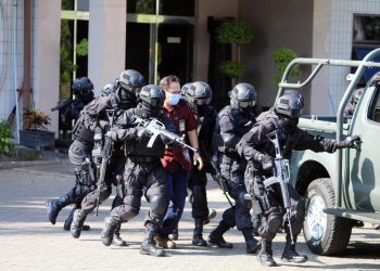 Yonif Raider 321 Lumpuhkan Komplotan Teroris di RU VI