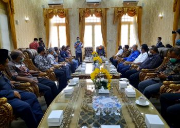 139 Rumah Tangga Tidak Mampu Dapat Listrik Gratis