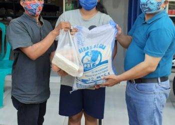 E-Warung Khasana Salurkan Sembako BPNT Dengan Kondusif Dan Perhatikan Protokol Kesehatan