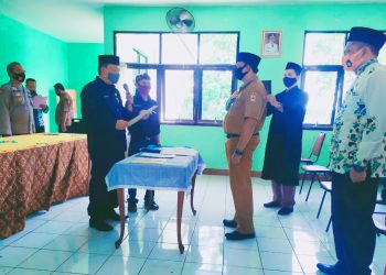 Camat Susukanlebak Lantik Penjabat Kuwu Desa Karangmangu