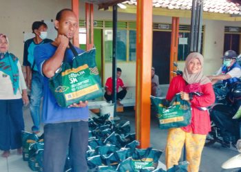 Ratusan RTS di Desa Curug dan Curug Wetan Terima Penyaluran BanProv Tahap Tiga