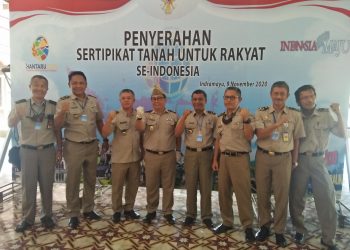 BPN Indramayu Serahkan Sertipikat  Tanah PTSL 2020 Untuk Rakyat