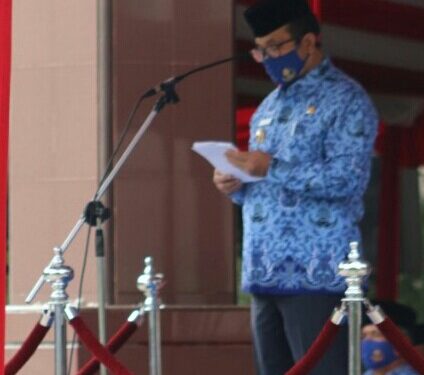 BUPATI CIREBON HIMBAU AGAR KORPRI KABUPATEN CIREBON MENINGKATKAN KINERJA TERUTAMA DI PELAYANAN PUBLIK