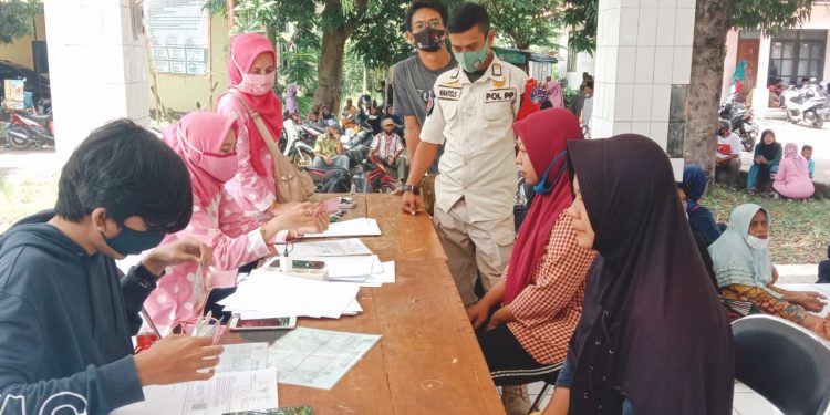 BST Periode Ke Delapan Cair, Ribuan RTS di Kecamatan Susukanlebak Bergilir Antrian