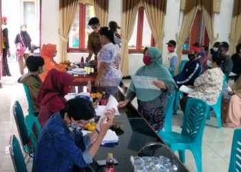 797 RTS di Desa Sigong Terima Kucuran Program BST Kemensos Periode Delapan