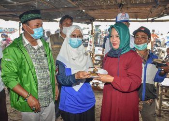 Dinilai tidak akan Korupsi, Para Nelayan dan Tukang Becak Dukung Sholawat