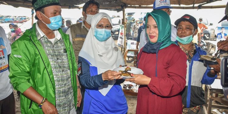 Dinilai tidak akan Korupsi, Para Nelayan dan Tukang Becak Dukung Sholawat