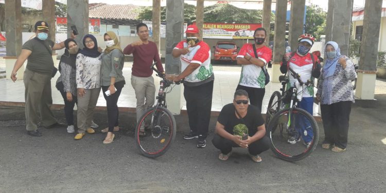PESERTA DARI KECAMATAN ARJAWINANGUN IKUTI SEPEDA SEHAT VIRTUAL GOWES BERSAMA DISBUDPARPORA KABUPATEN CIREBON
