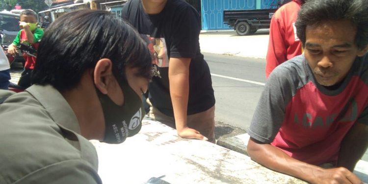 Sinergi Polri, TNI, Satpol PP Kecamatan Depok Dan Pemdes Warugede Jaring 25 Pelanggar Prokes Covid-19