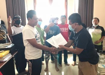 Sejumlah Warga Perumahan Jangkar Mas Regency Layangkan Somasi ke Developer