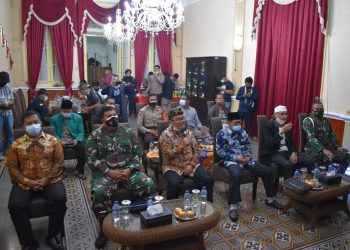 Bupati Cirebon Lakukan Monitoring Pelaksanaan Natal secara Virtual