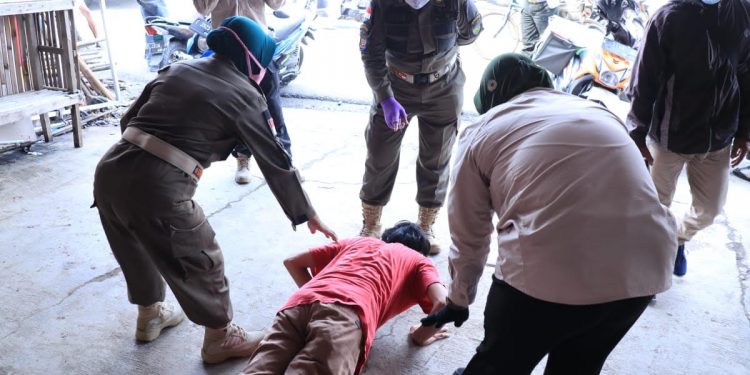 Ratusan Pelanggar Prokes di Jatibarang Terjaring Operasi Gabungan