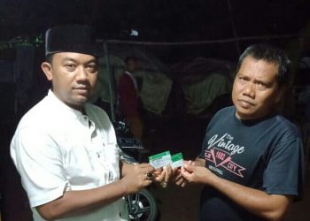 BAKAL CALON KUWU DESA ASTAPADA : MEMBANTU DAN MELAYANI MASYARAKAT ADALAH KEWAJIBAN
