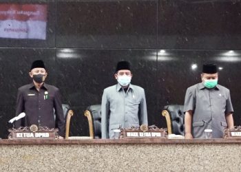 DPRD Indramayu Umumkan Pemberhentian Bupati Masa Jabatan 2016-2021