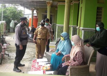 PASTIKAN TERTIB, AMAN DAN LANCAR, MUSPIKA KECAMATAN ARJAWINANGUN MEMANTAU PEMULANGAN 118 SANTRI PONDOK PESANTREN BINA INSAN MULIA