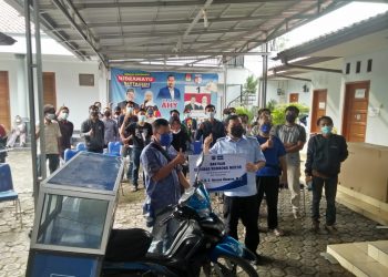 Hero Salurkan Aspirasi Bantuan Gerobak Rombong ke UMKM di Indramayu