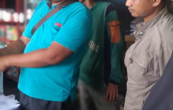 Kios Pupuk Urea “Diserang” Petani