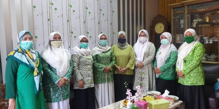 Mantapkan Ideologi, Fatayat Brebes Terbitkan KTA