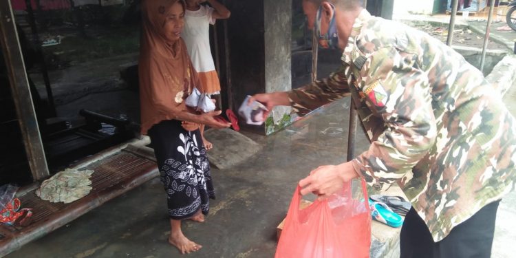 Banjir, Ansor Brebes Bagi-Bagi Ponggol